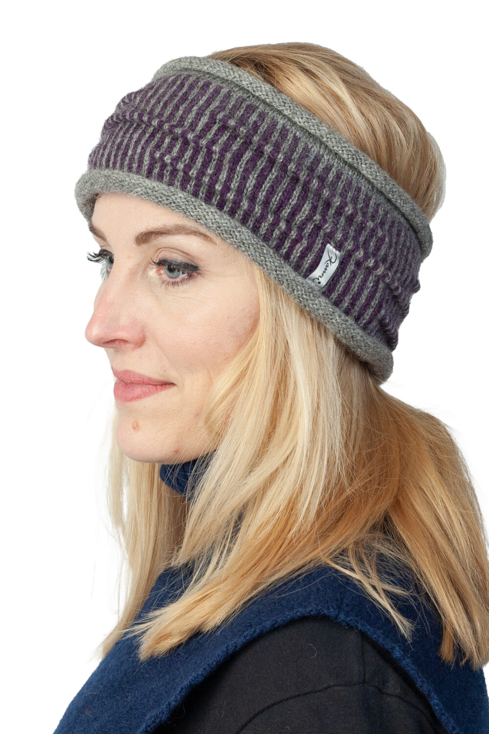 Wool headband with cord pleats and stripes - Image 2