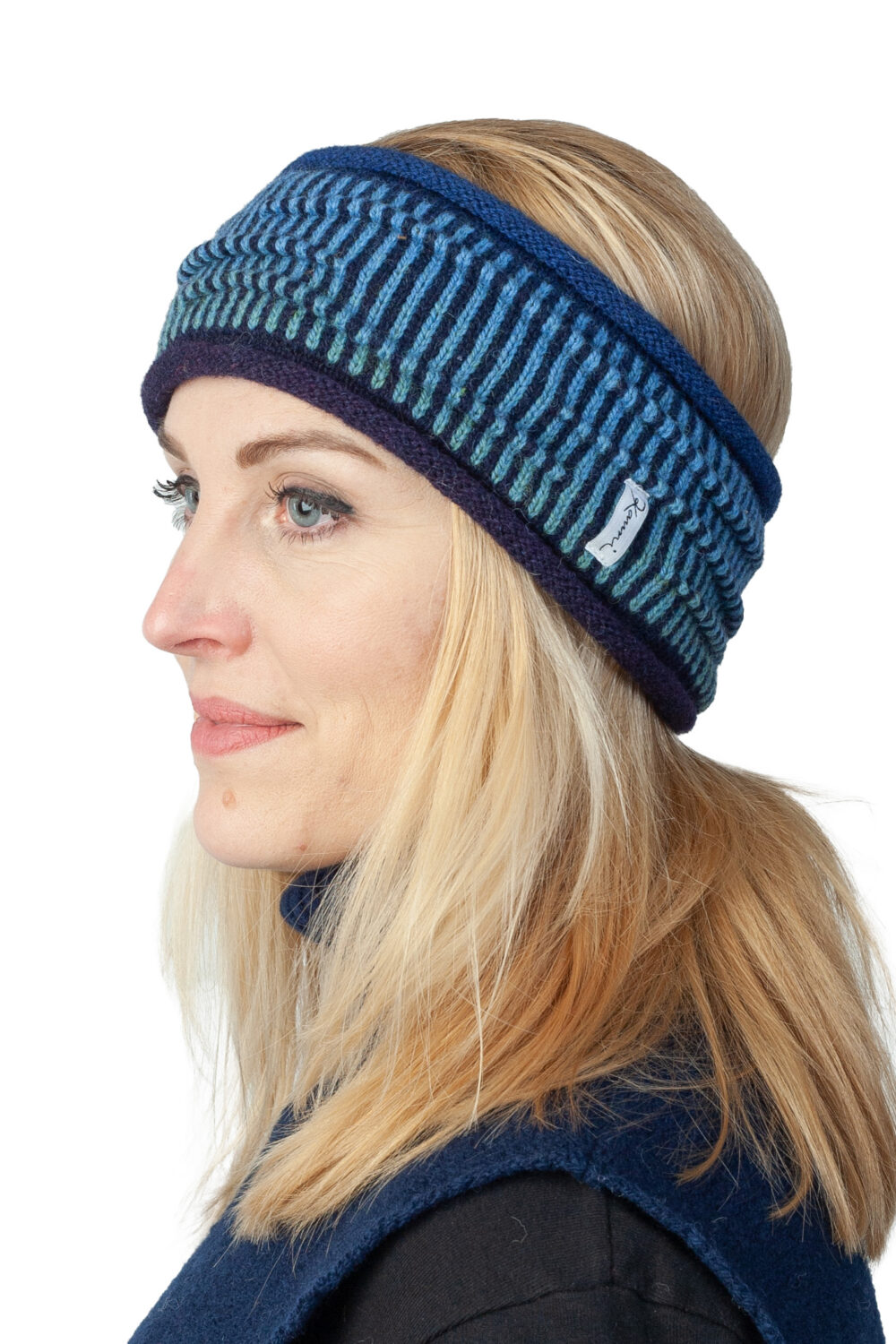 Wool headband with cord pleats and stripes - Image 2