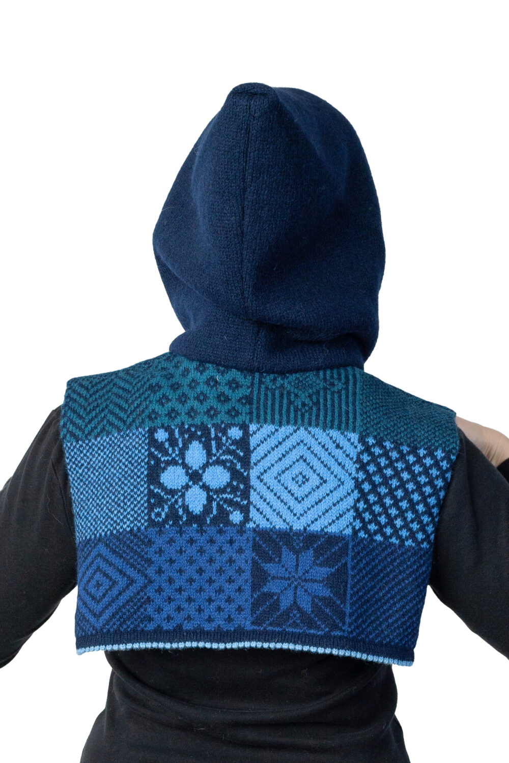 Wool neck warmer bib with zipper and hood - Image 3