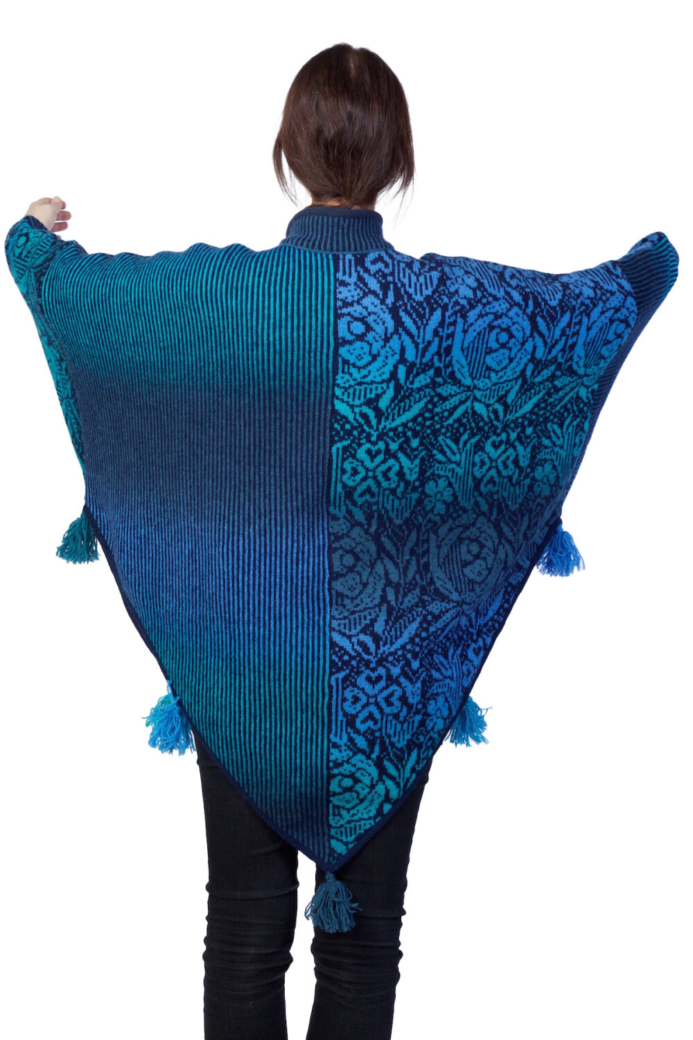 Wool triangle poncho with half zipper - Image 2