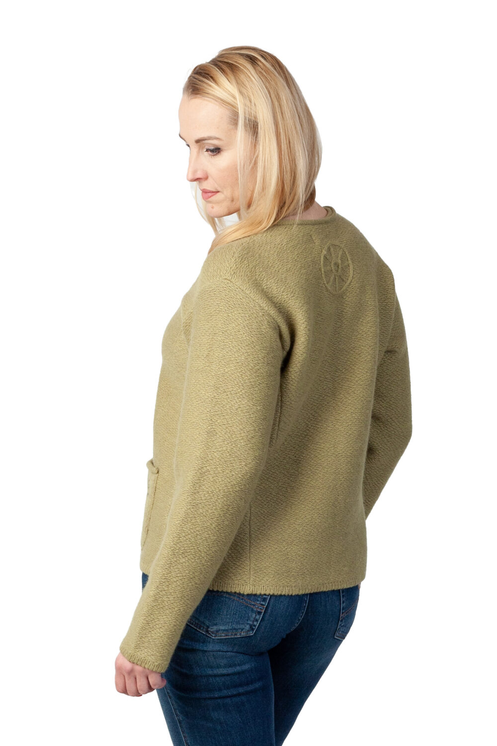 Short wool cardigan with a paw print and pockets - Image 5