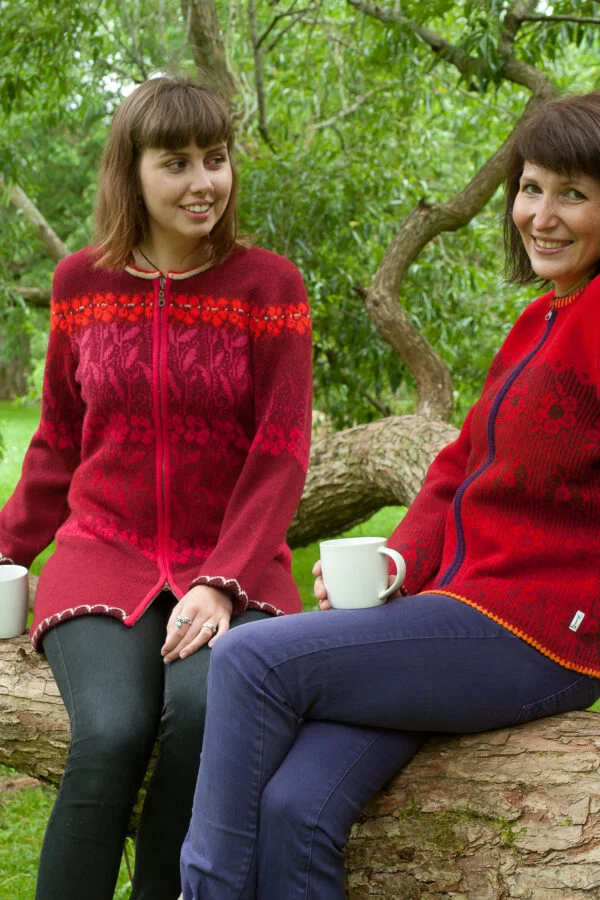 Wool cardigan with floral pattern and zipper – image 2