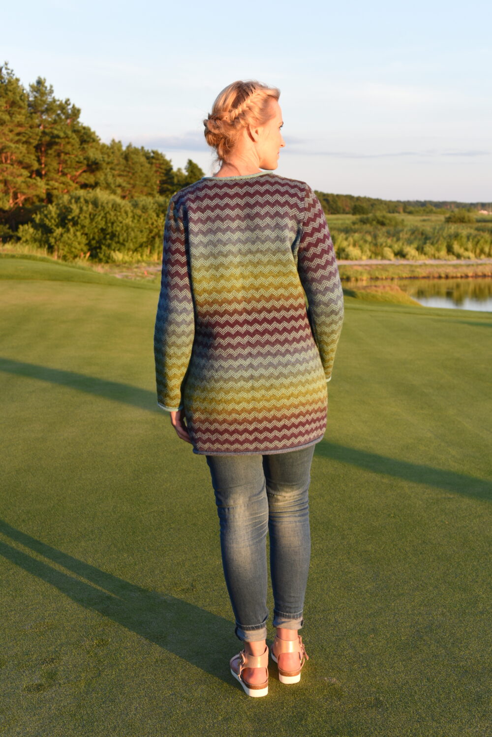 Pullover with zigzag pattern - Image 2