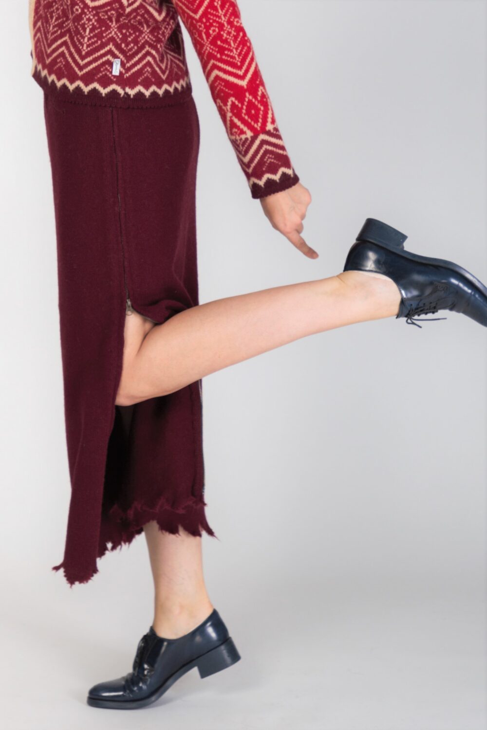 Maxi skirt with a zipper - Image 2
