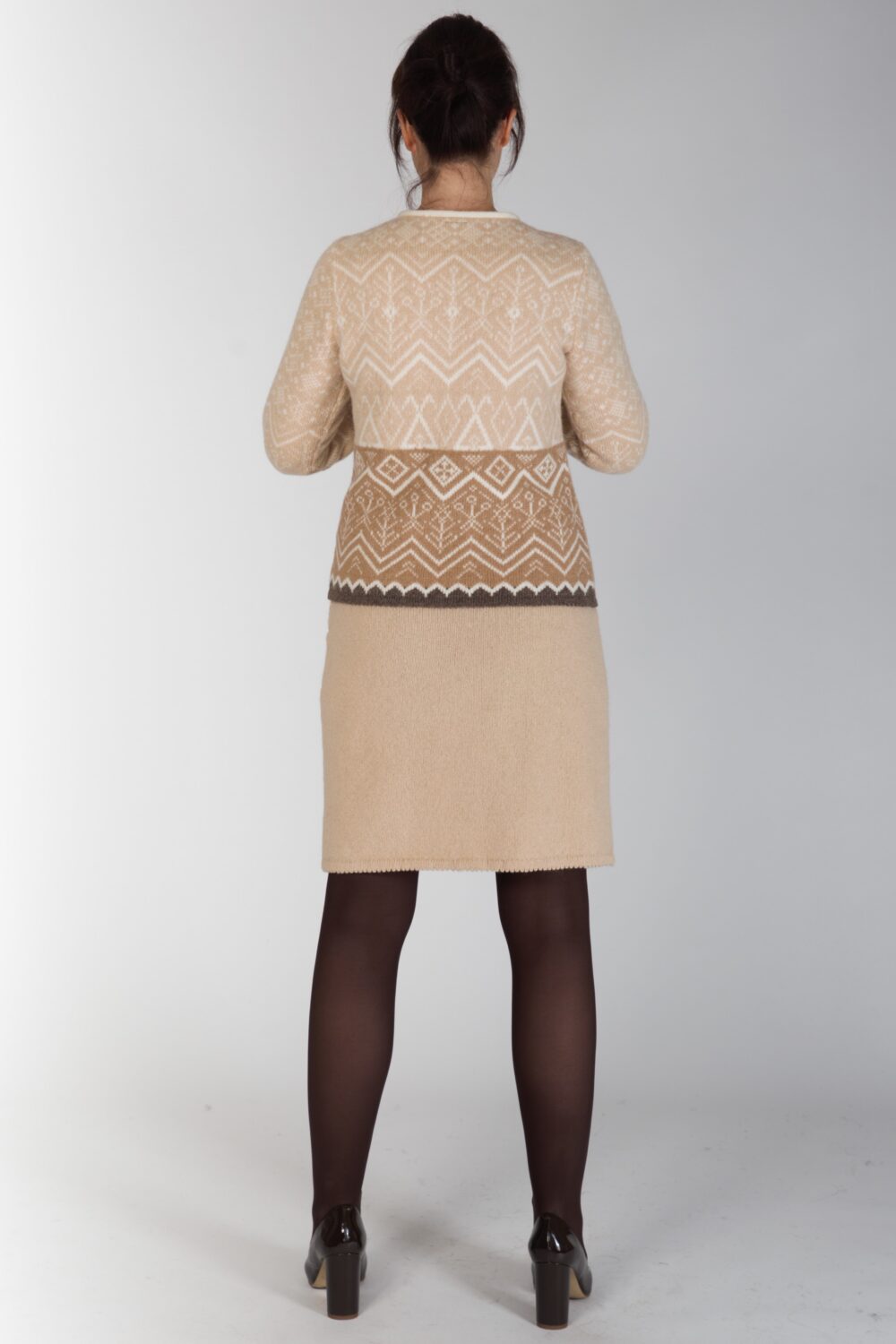 Short wool cardigan Mythology - Image 3