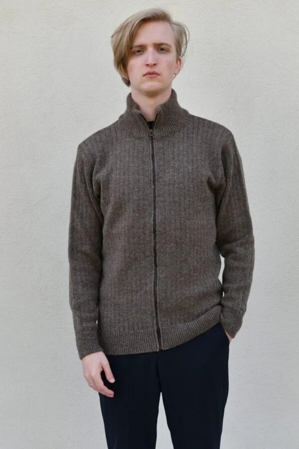 Mens simple zip-up cardigan