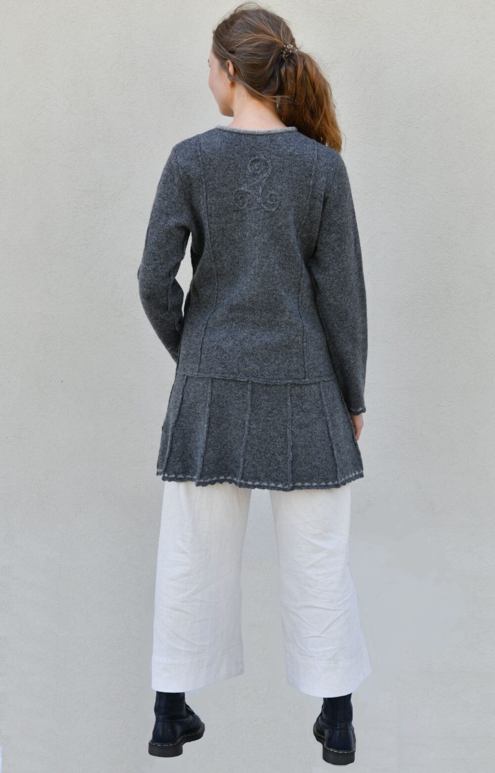 Cardigan-dress with pockets - Image 2