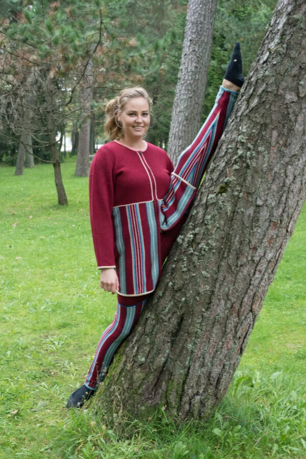 Villased karupüksid rahvusmustriga