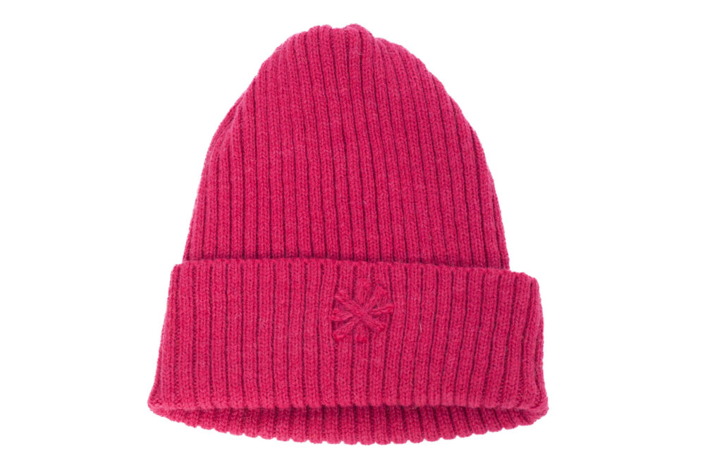 m-147-jj7-wool-hat-ribbed-knit-power-symbol-front-3.jpg Wool hat in ribbed knit with a power symbol - Image 1