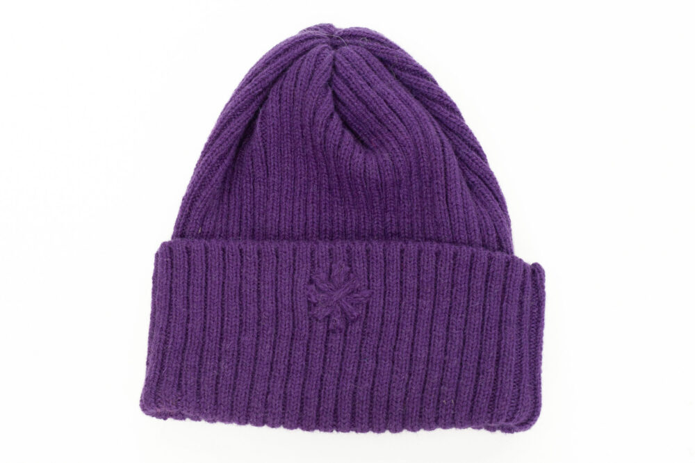 m-147-ll5-wool-hat-ribbed-knit-power-symbol-front-3.jpg Wool hat in ribbed knit with a power symbol - Image 1