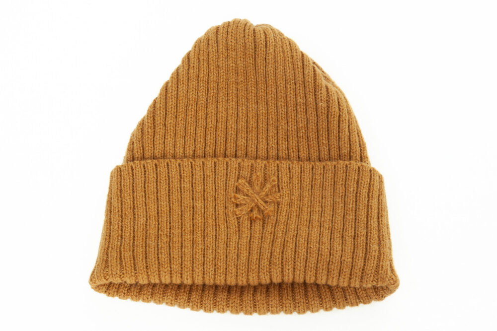 m-147-nn4-wool-hat-ribbed-knit-power-symbol-front-3.jpg Wool hat in ribbed knit with a power symbol - Image 1