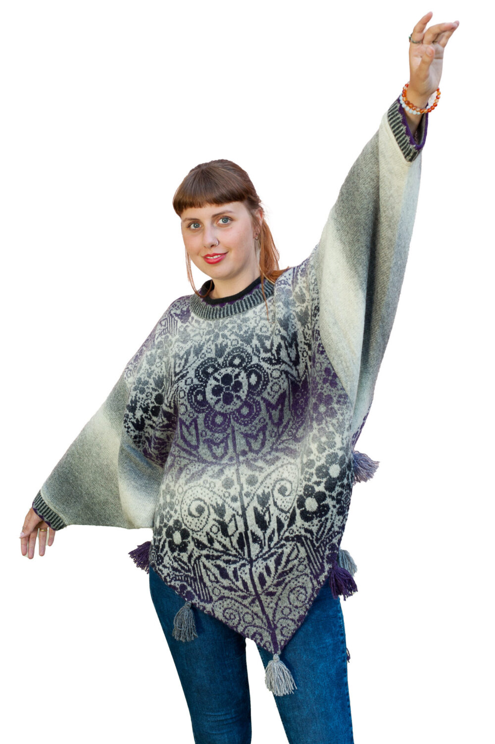 Triangular wool poncho - Image 2