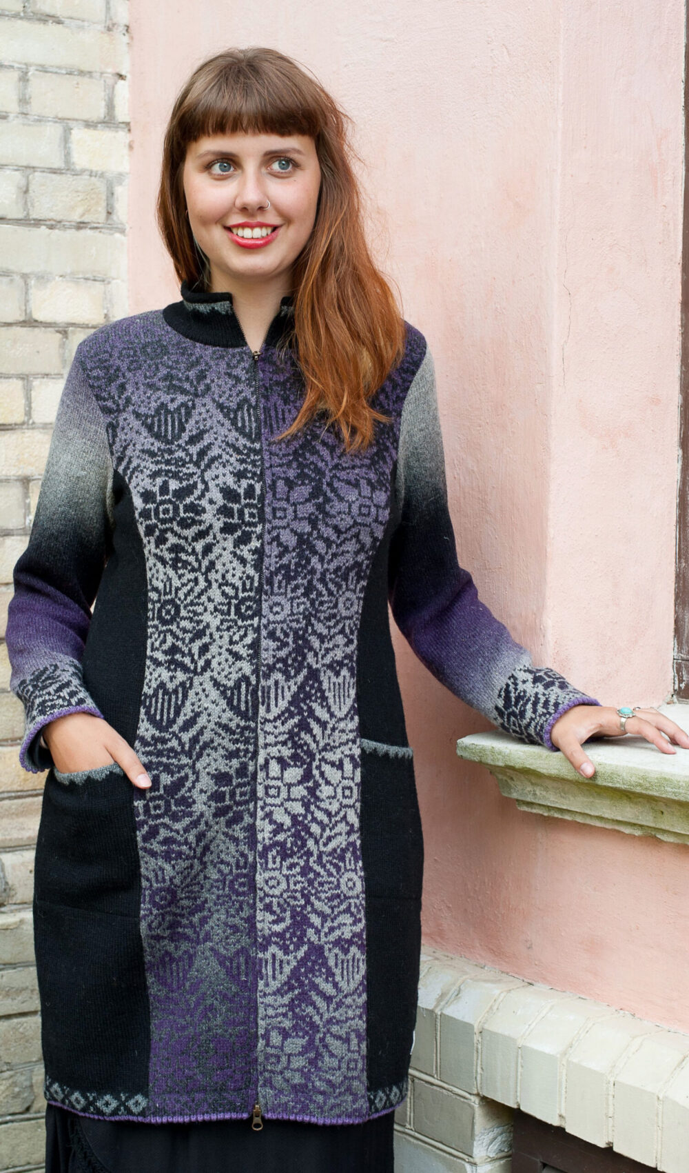 Long wool cardigan with rose pattern - Image 1
