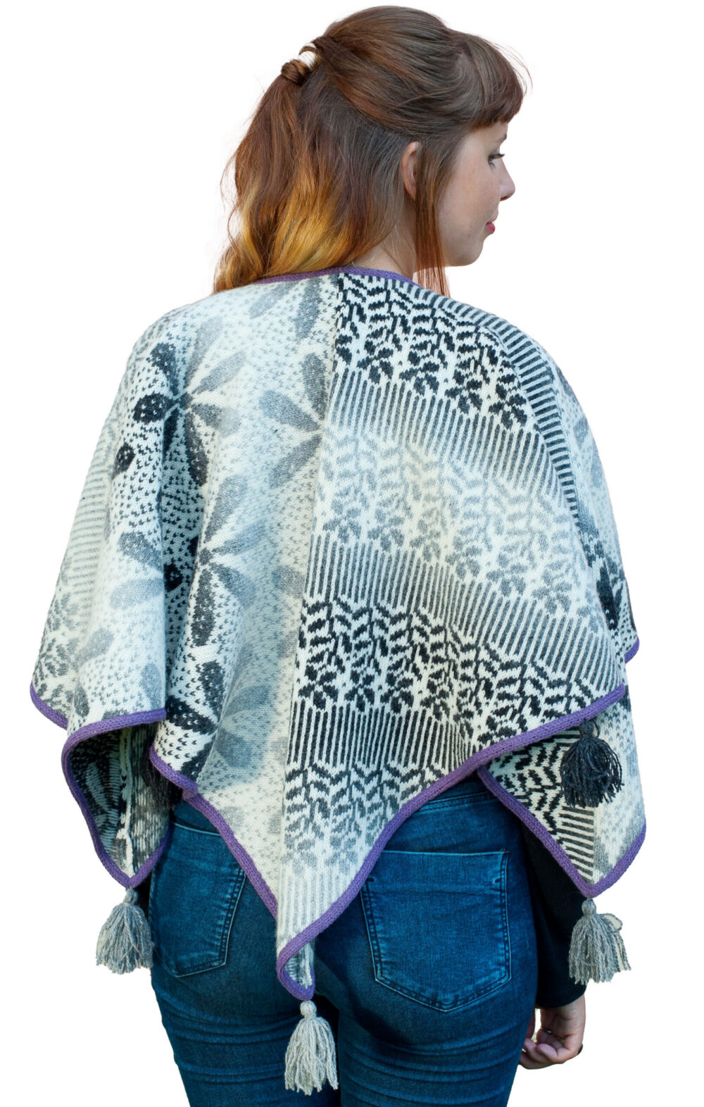 Square wool shawl with tassels - Image 2