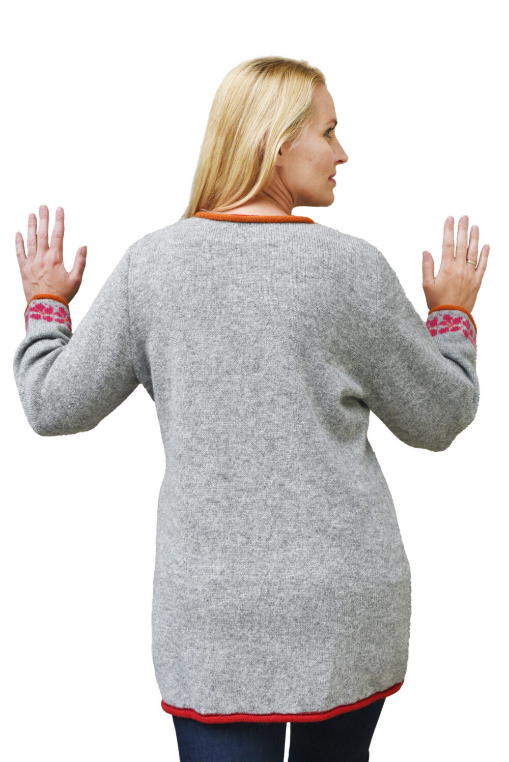 Wool cardigan with a large floral-patterned pocket - Image 2