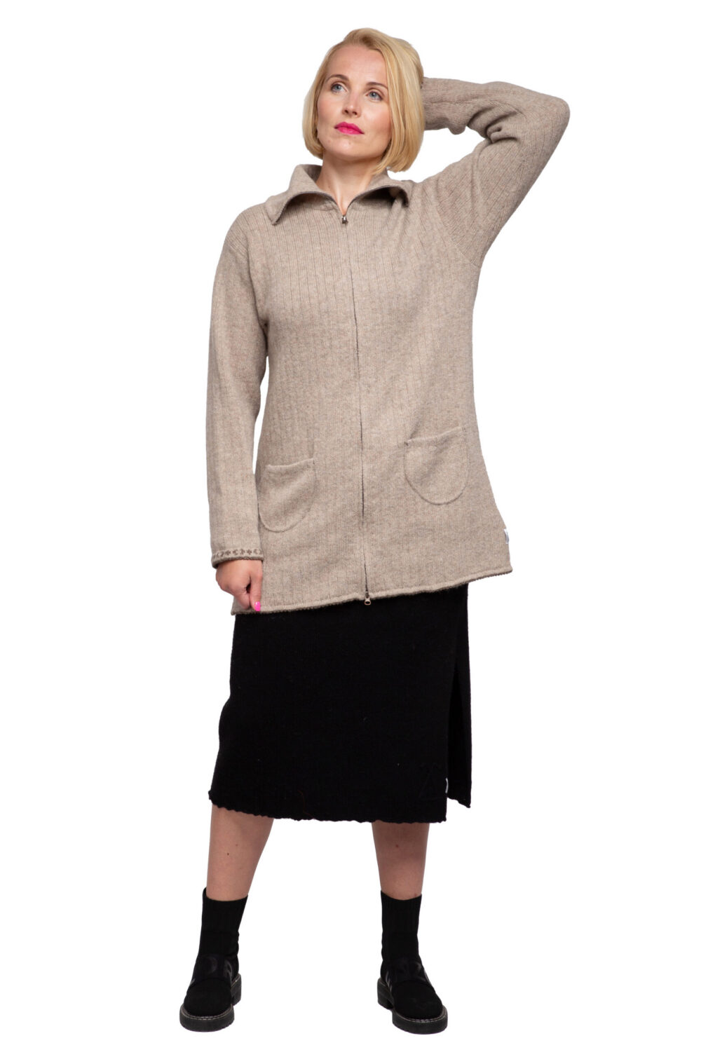 t-614-nn-soft-wool-cardigan-collar-power-symbols-front-2.jpg Soft wool cardigan with a collar and power symbols - Image 1
