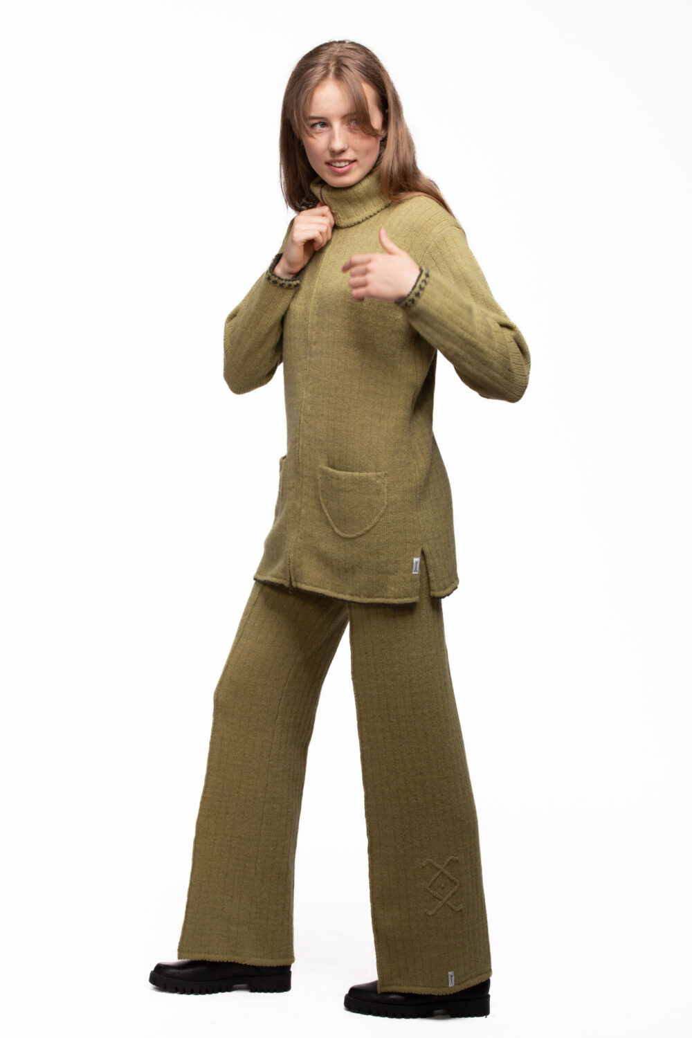 Soft wool cardigan with a collar and power symbols - Image 4
