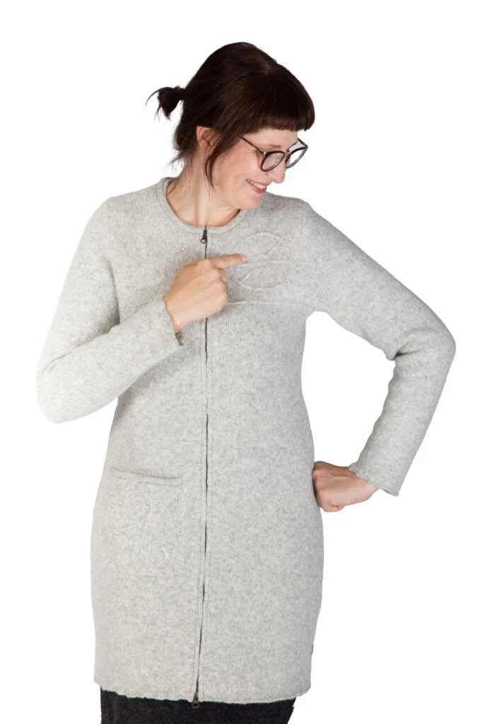 Long wool cardigan with power symbols and a pocket – image 2