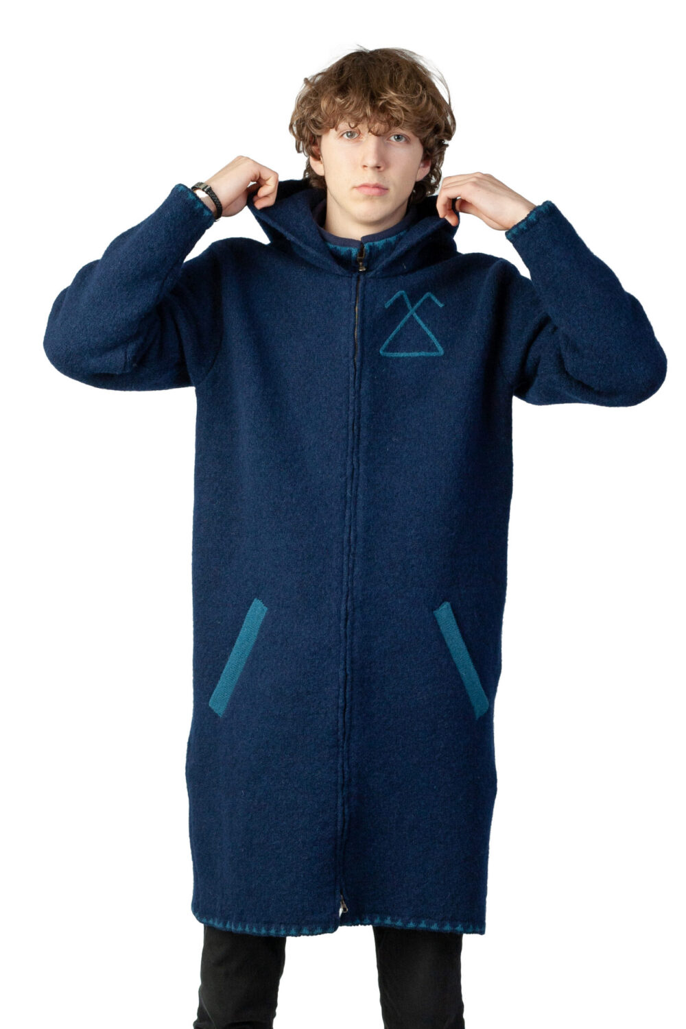 Long wool coat with a hood and pockets - Image 3