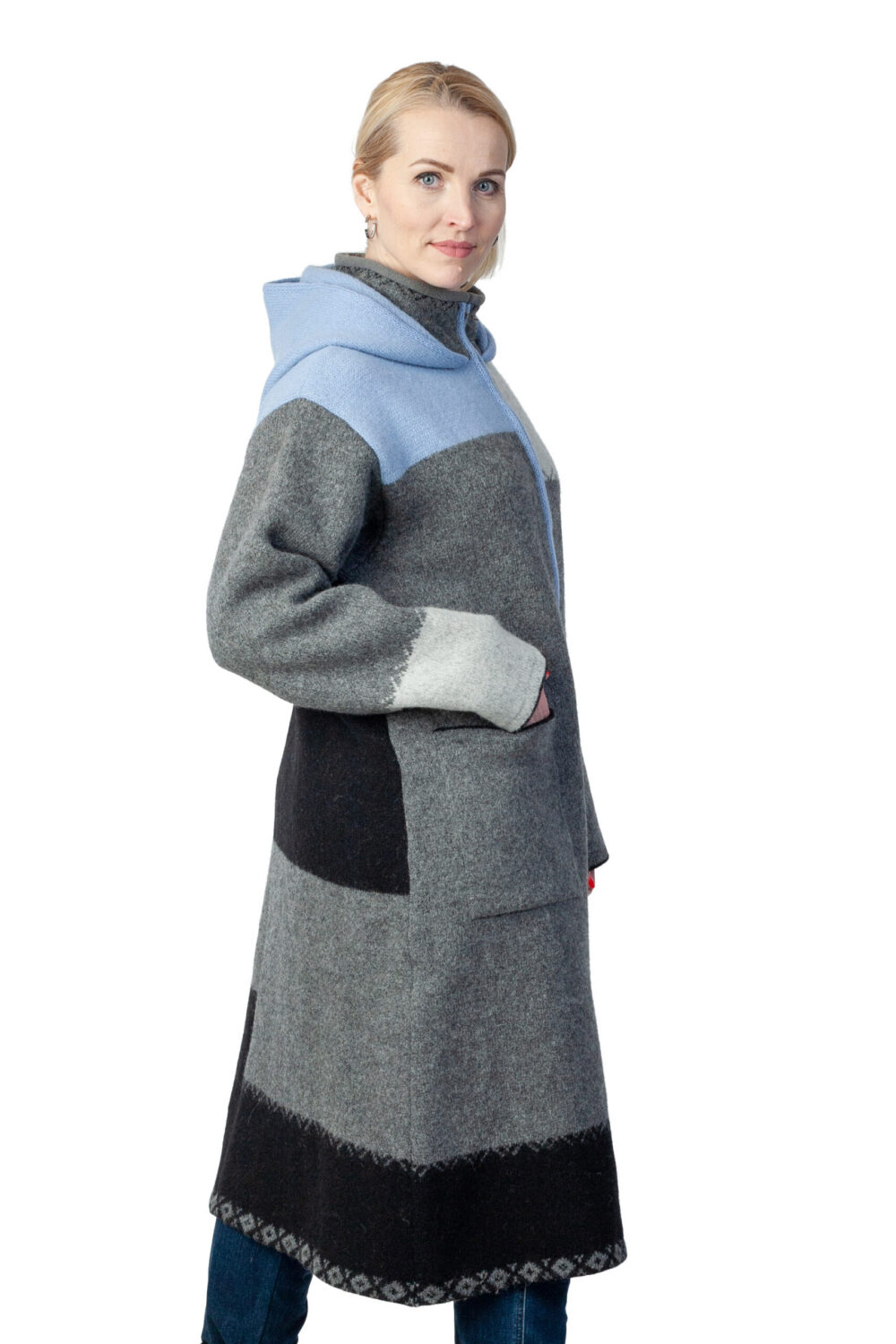 Long wool coat with hood - Image 3