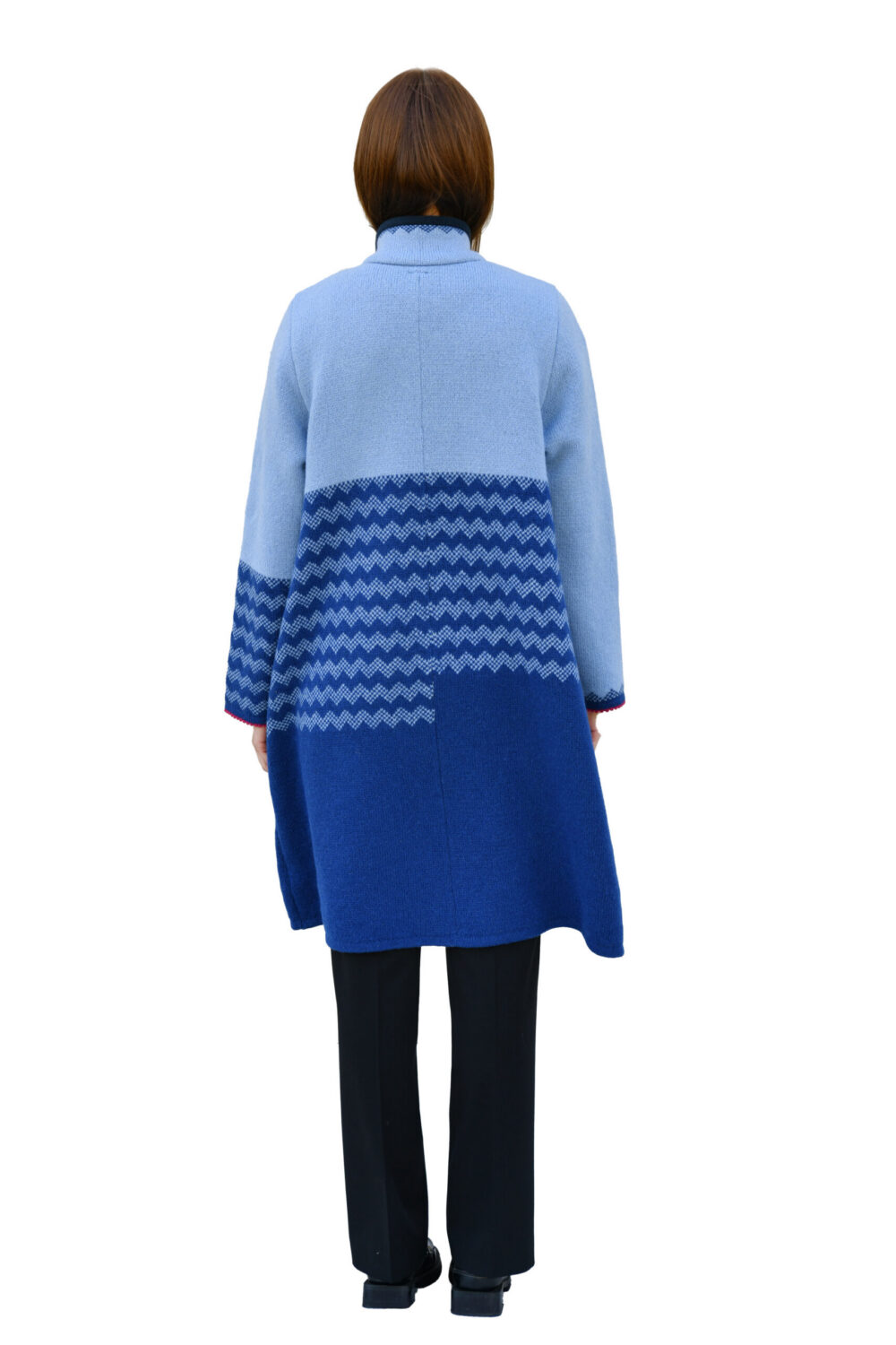 Long wool cardigan with a zigzag pattern and a stand-up collar - Image 3