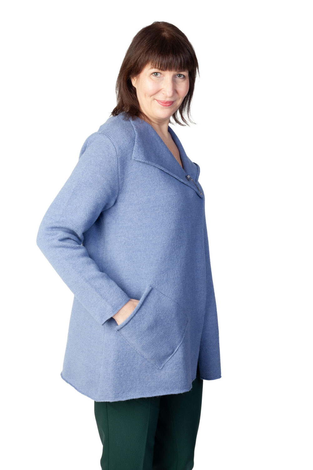 Wool wrap cardigan with pockets and protective patterns - Image 3