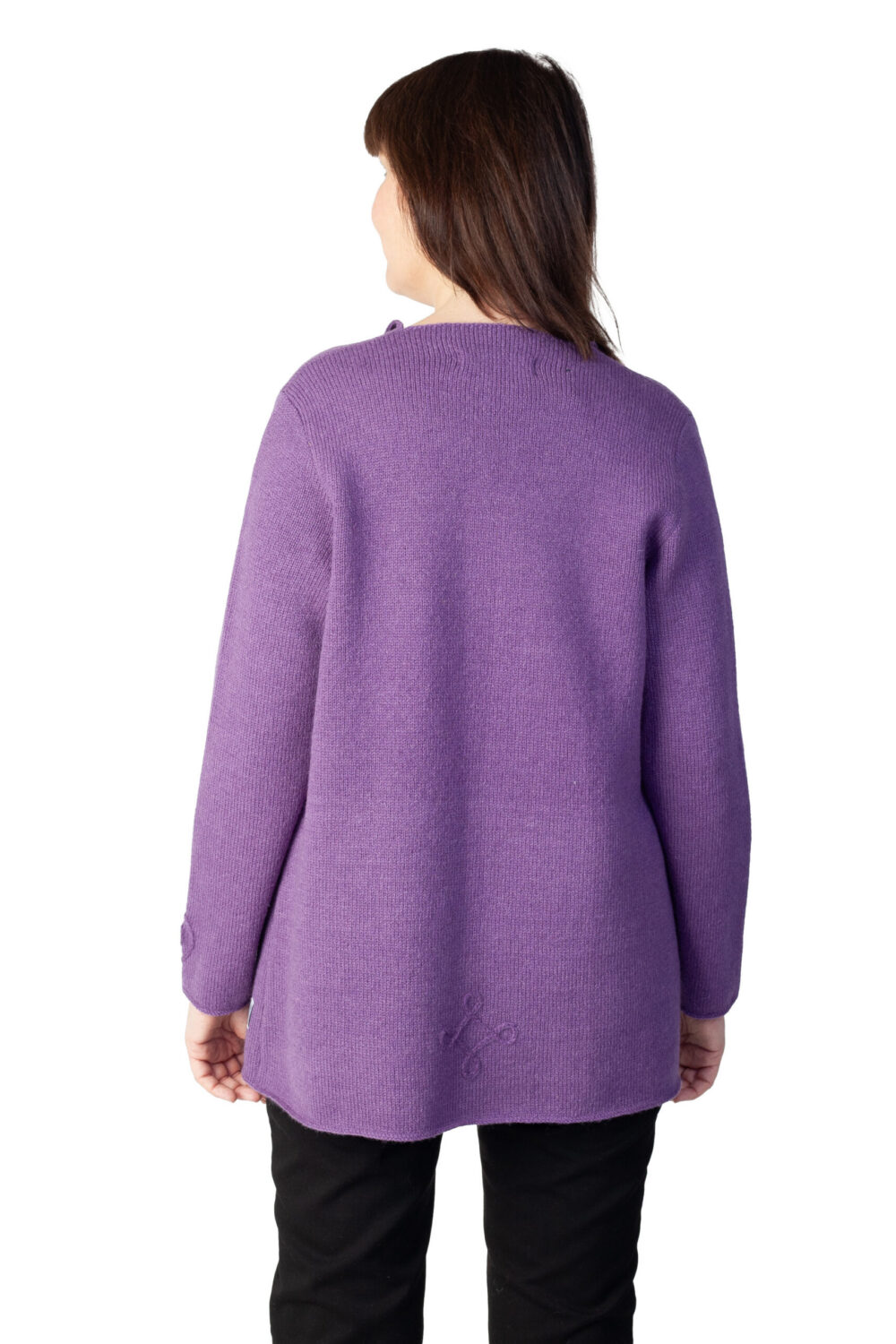 Wool wrap cardigan with pockets and protective patterns - Image 2