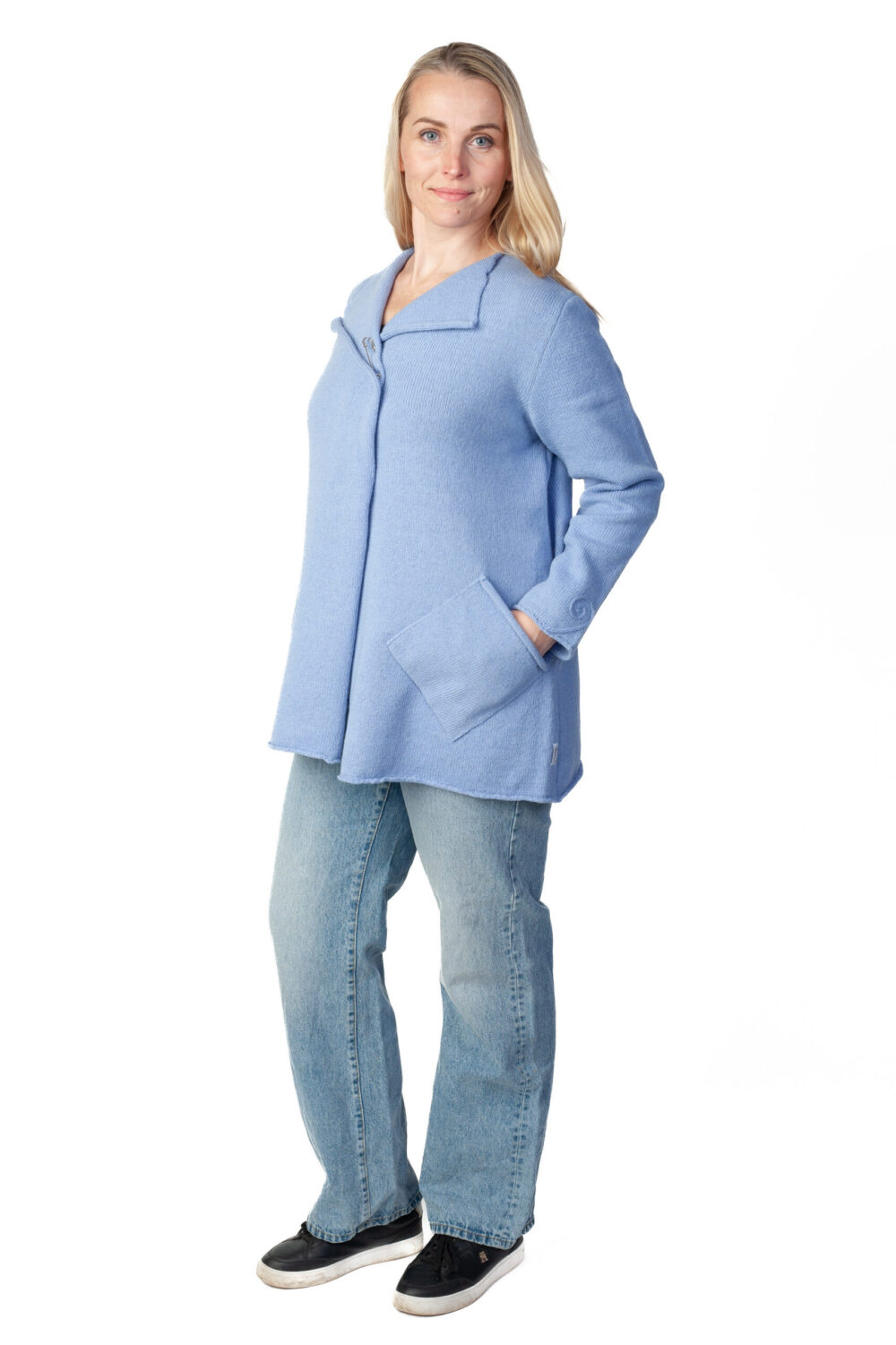 t-650-tt-wool-wrap-cardigan-pockets-protective-patterns-front-2.jpg Wool wrap cardigan with pockets and protective patterns - Image 1