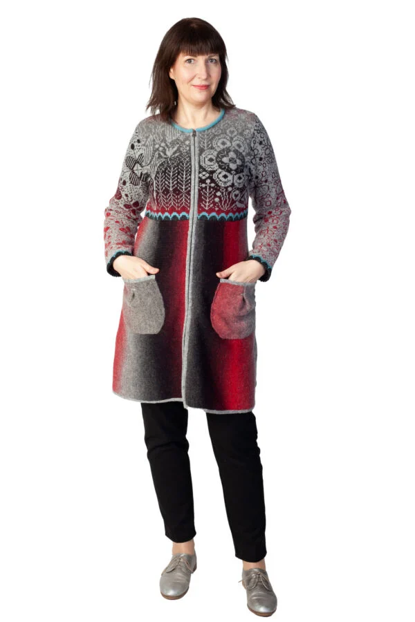 Long wool cardigan with pockets and Tree of Life flower