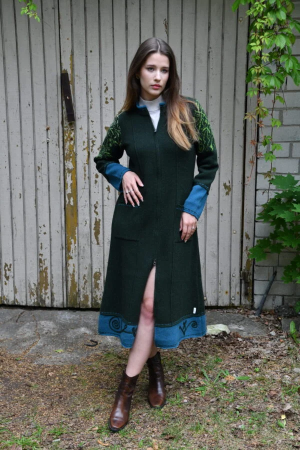 Long wool coat with Tree of Life pattern and pockets