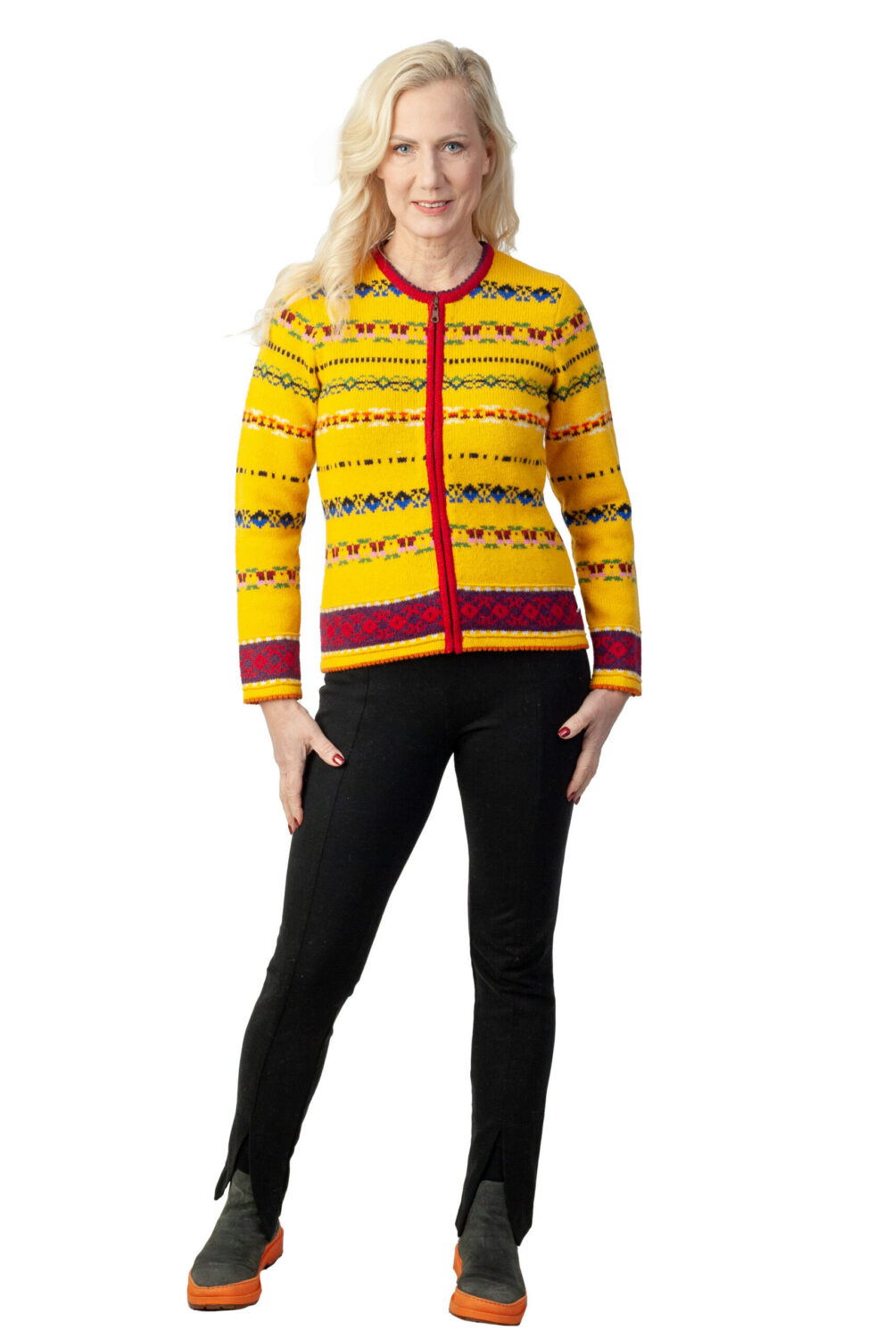 Wool cardigan with Muhu skirt pattern - Image 2