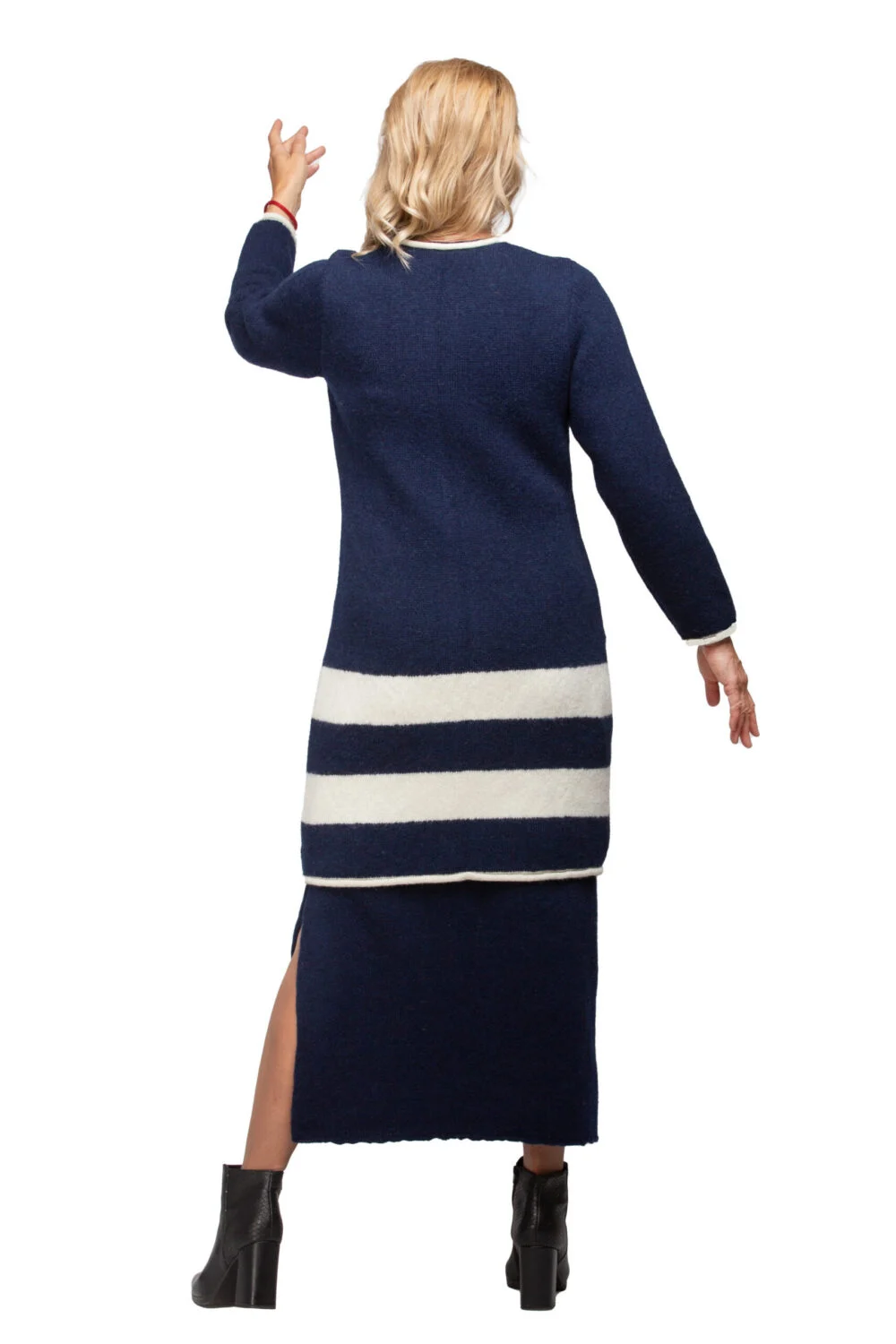 Lange Strickjacke aus Wolle mit Streifen