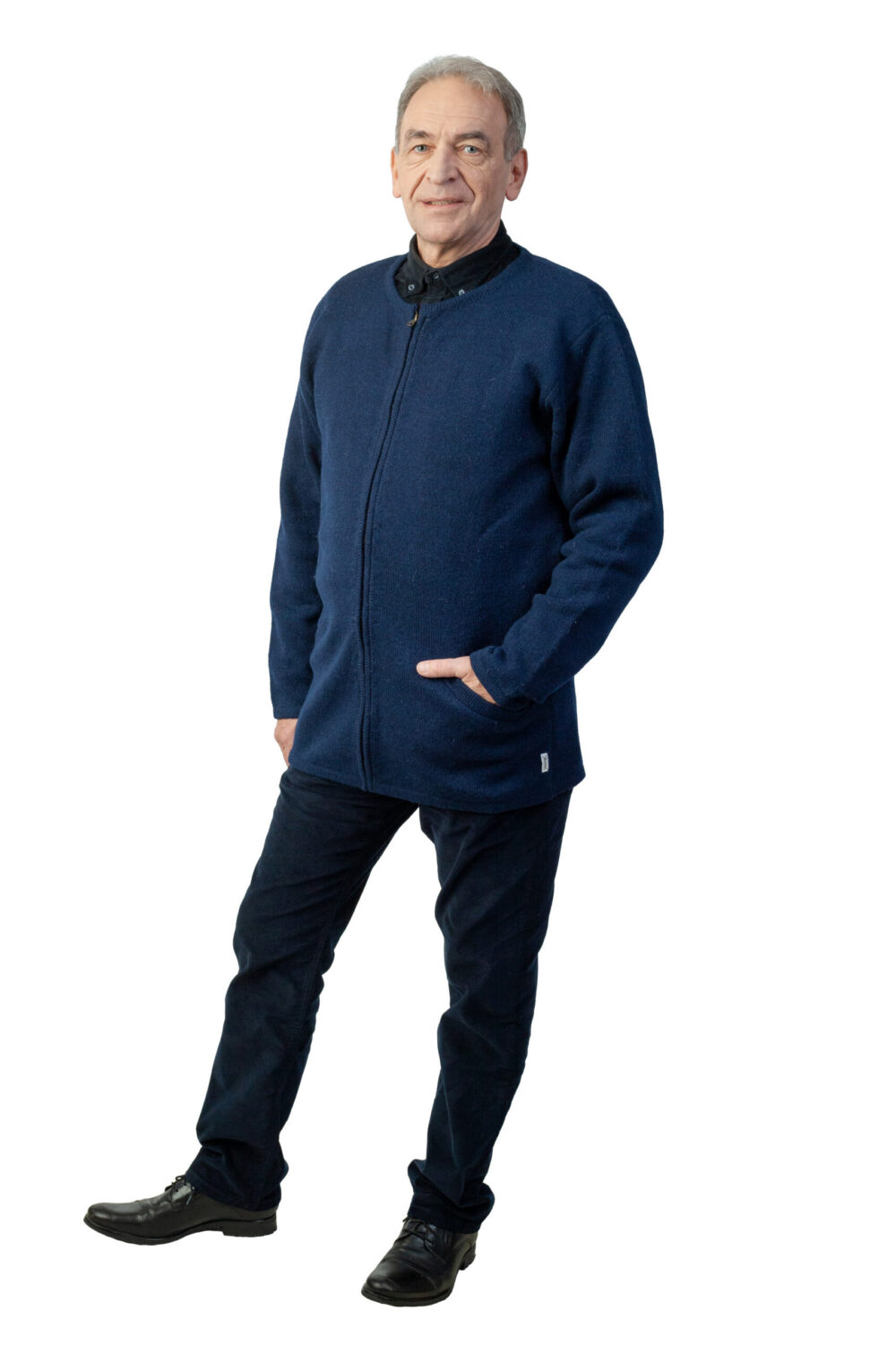 One-colour wool cardigan with pockets - Image 2