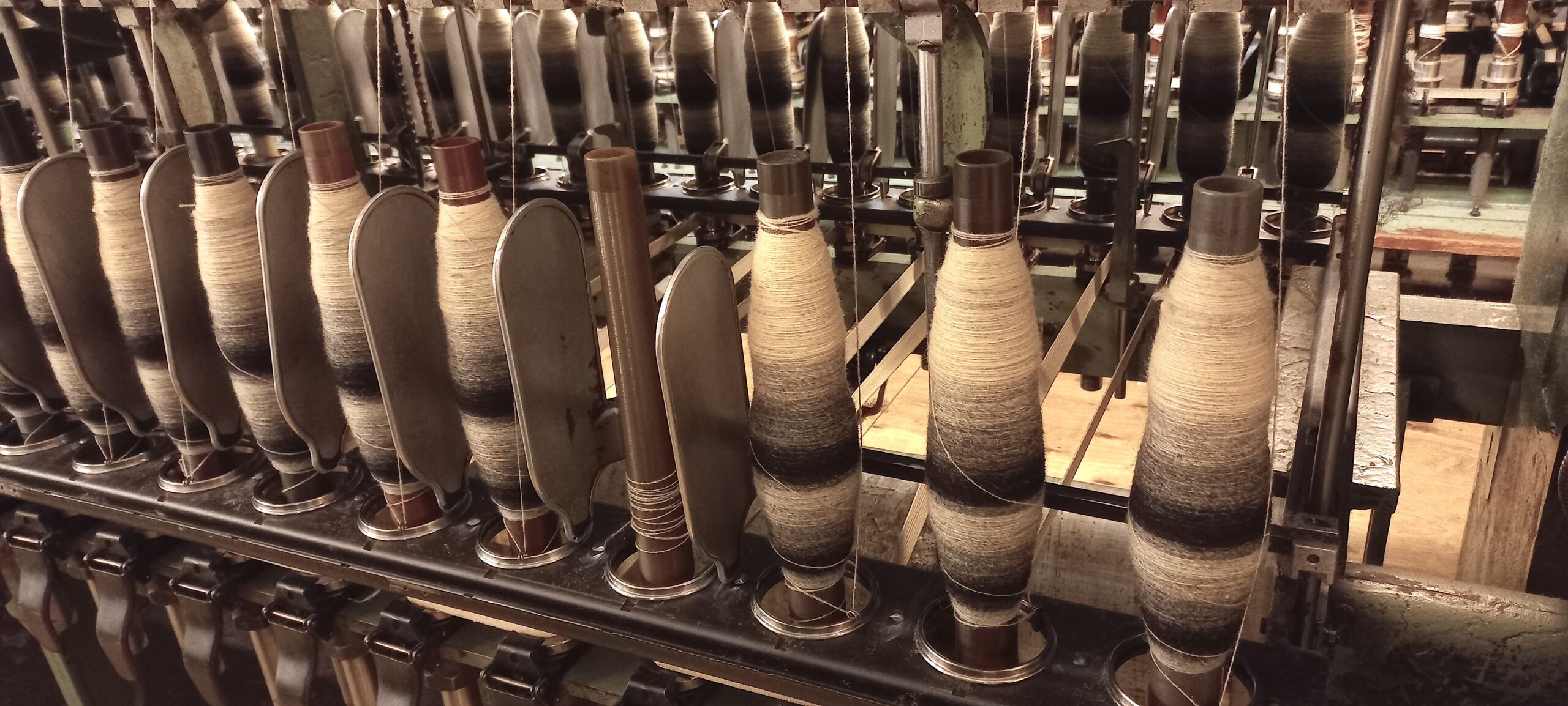 industrial yarn spinning machine