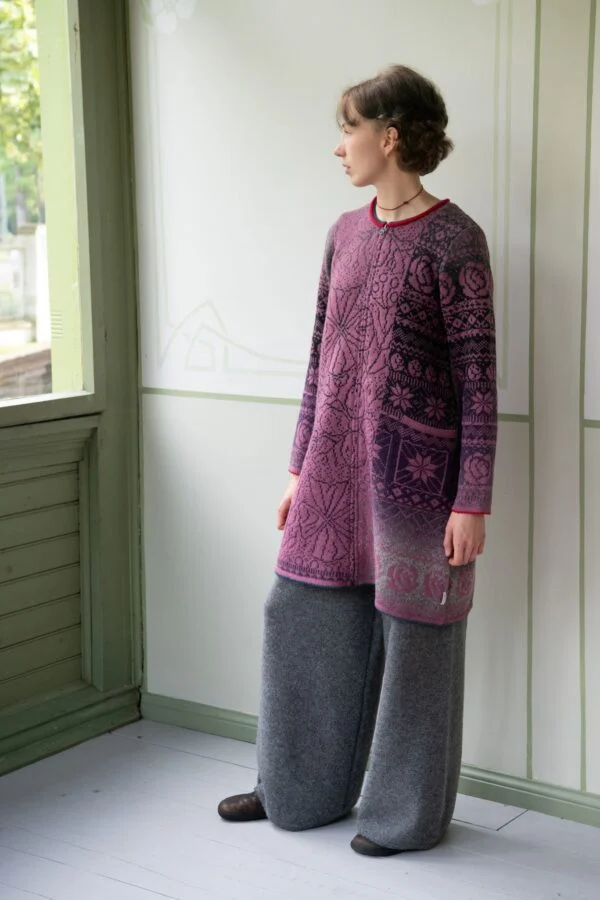 Long A-line Cardigan with Graphic Pattern and One Pocket