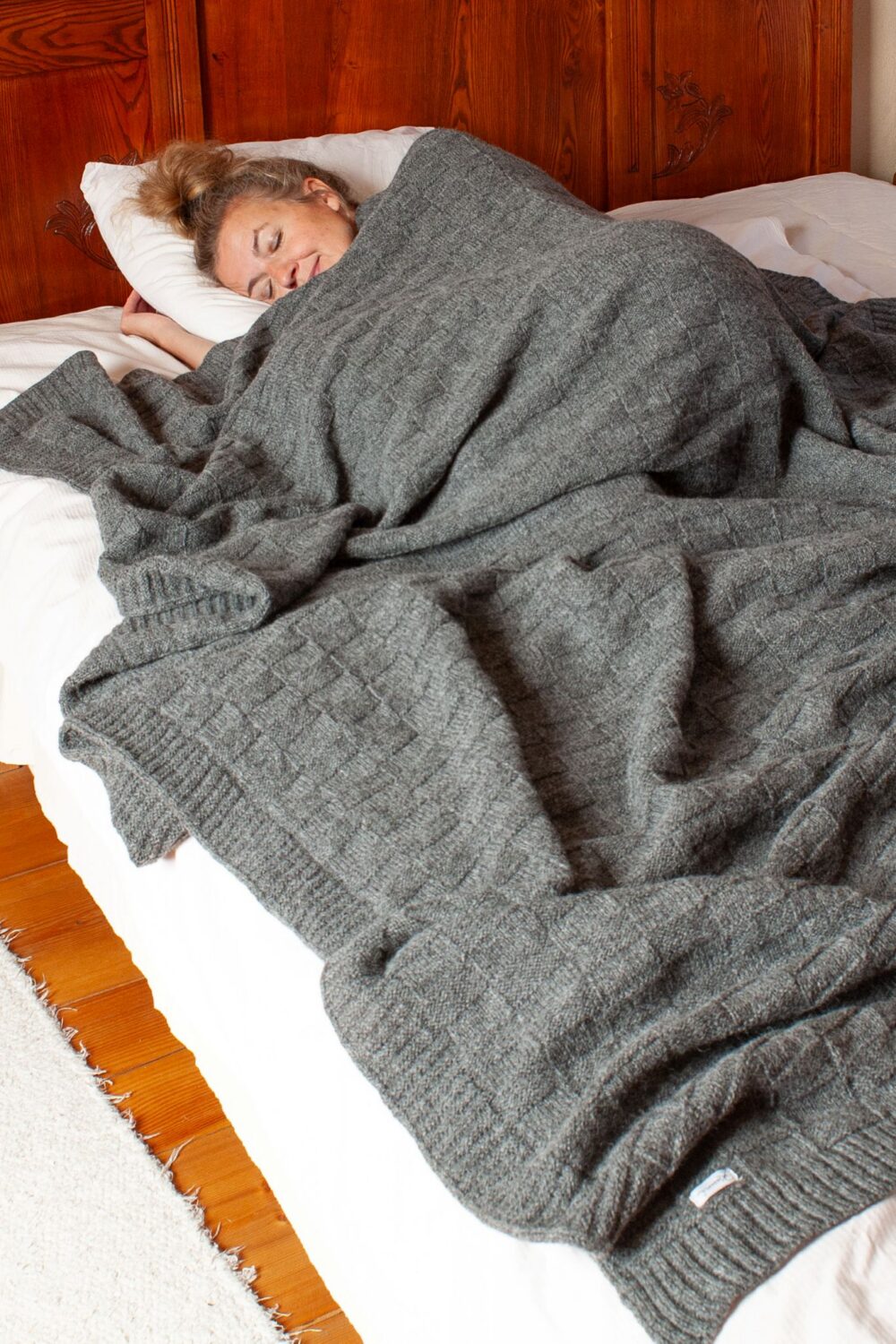 Wool throw "Rectangle" - Image 2