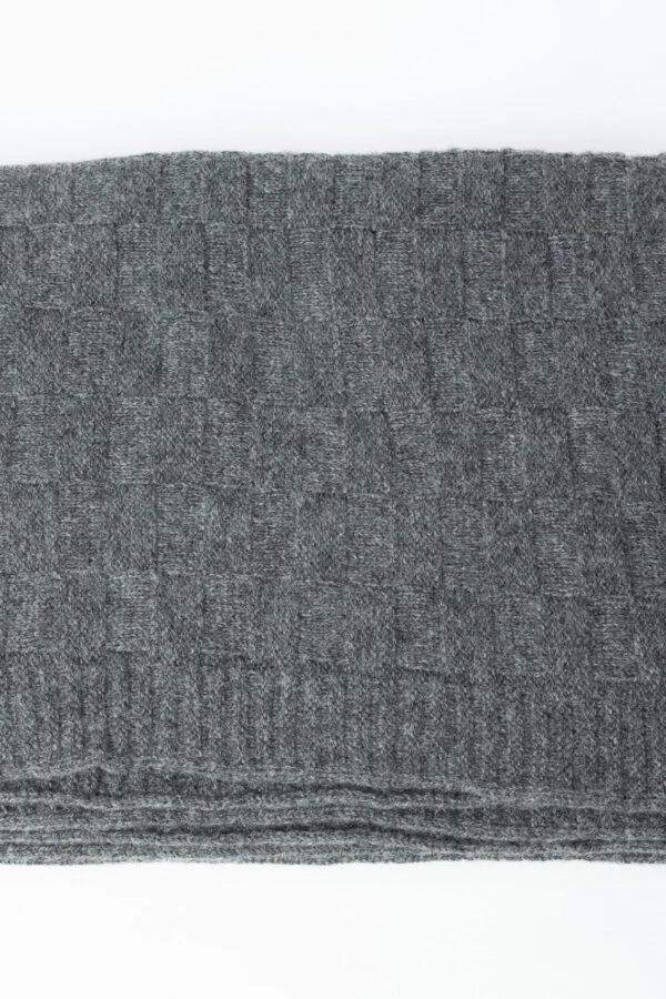 Villane pleed „Ristkülik” – hall