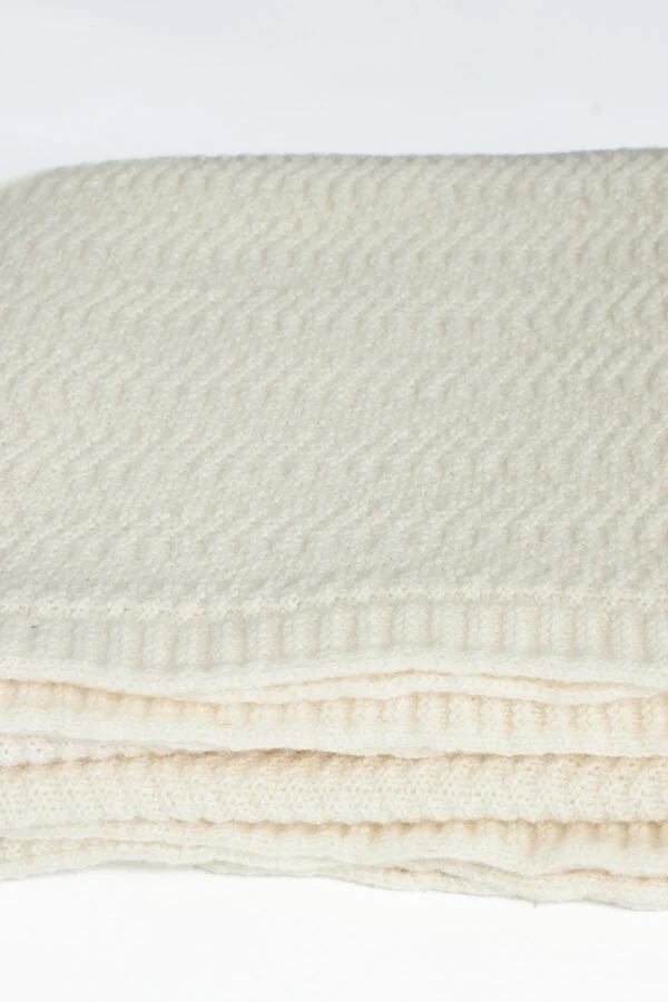 Wool throw "Wave"