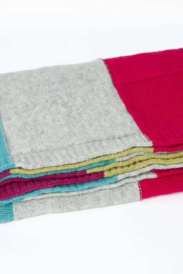 Wool throw "Wide checkered-stripes"