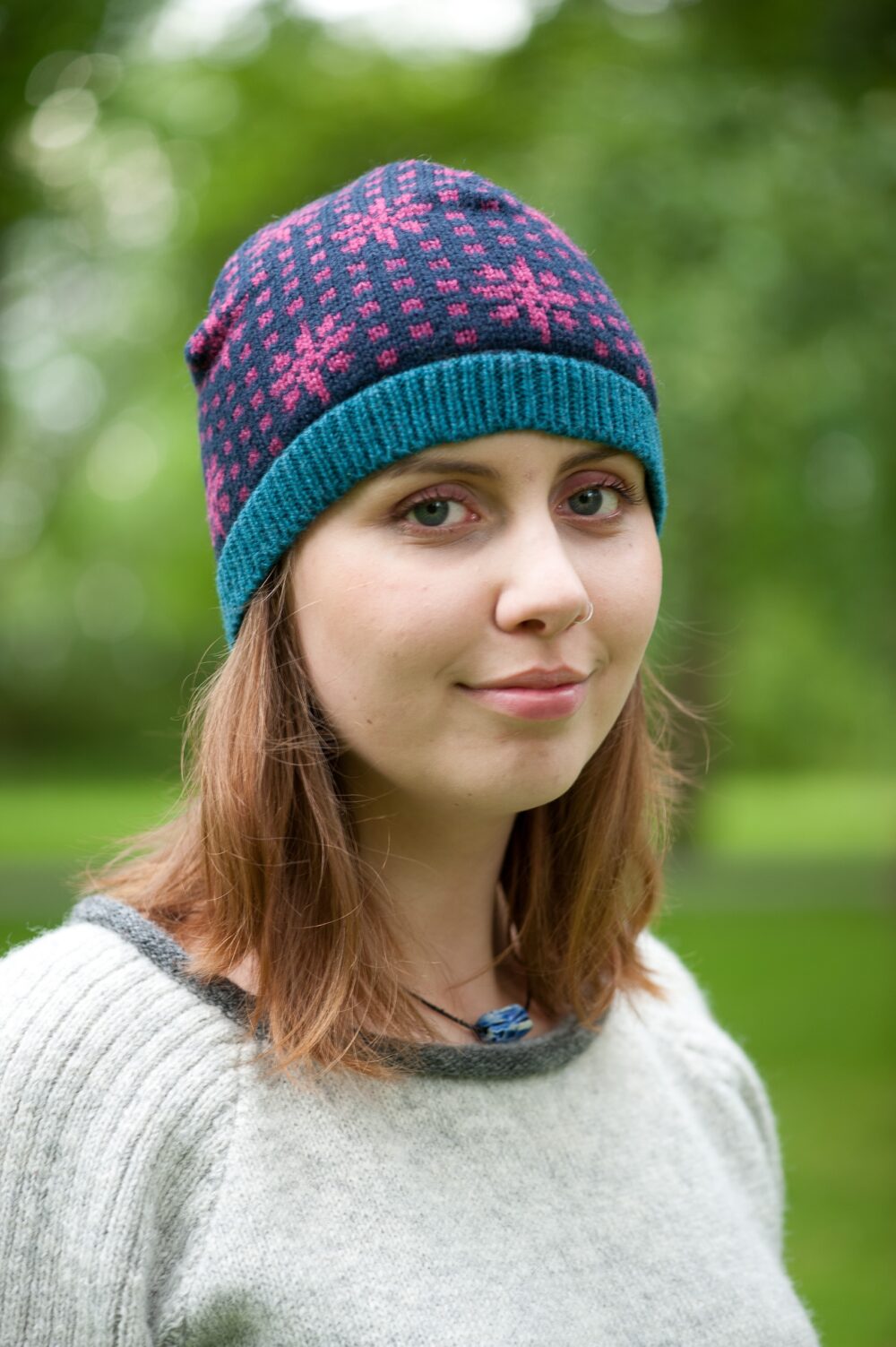 m-130-ff-hat-with-dot-pattern-side Hat with a dot pattern - Image 1