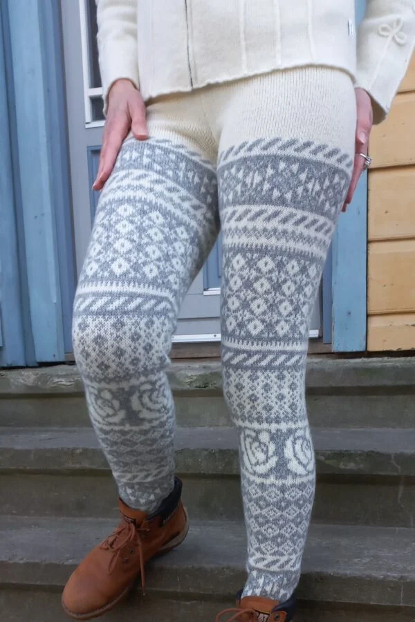 Merino wool leggings with Estonian patterns – image 2