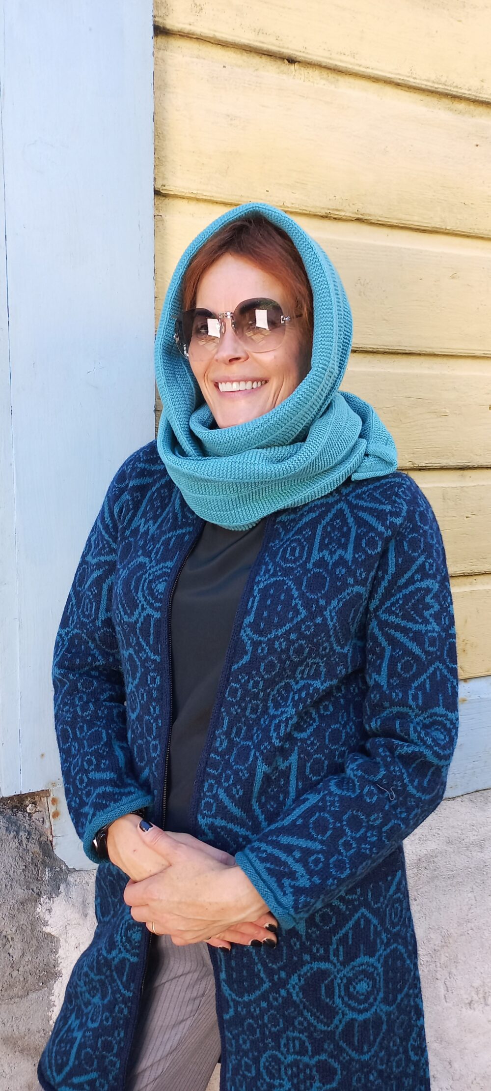 Scarf with texturized pattern - Image 3