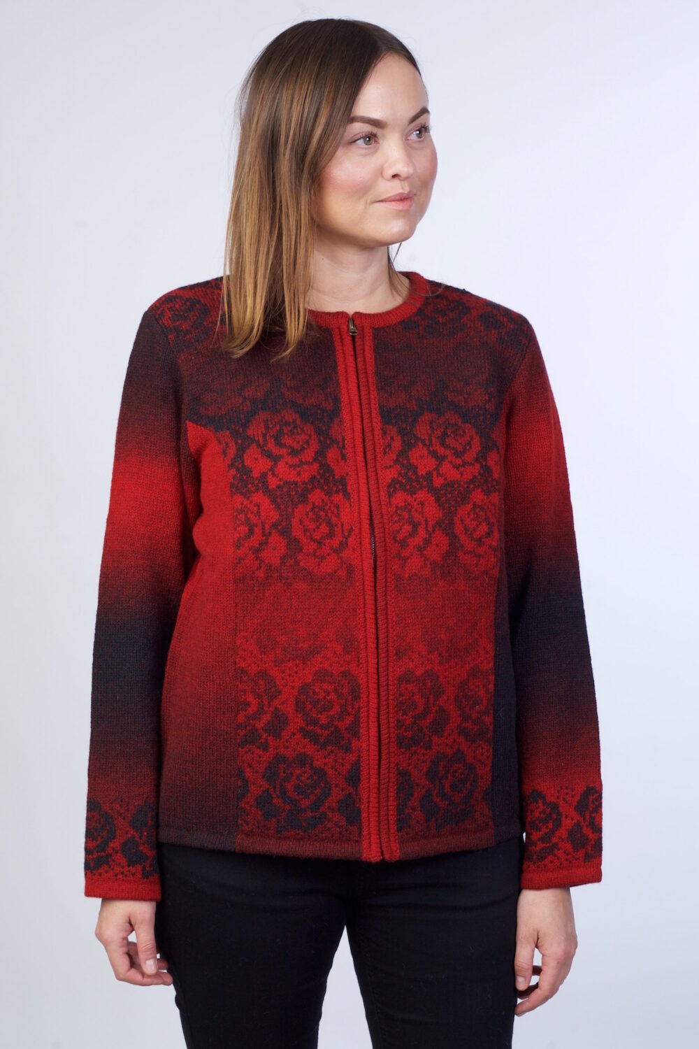 red cardigan with roses Short effect cardigan with roses - Image 1