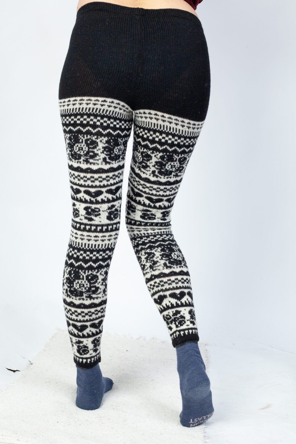 Two tone patterned leggings - Image 2