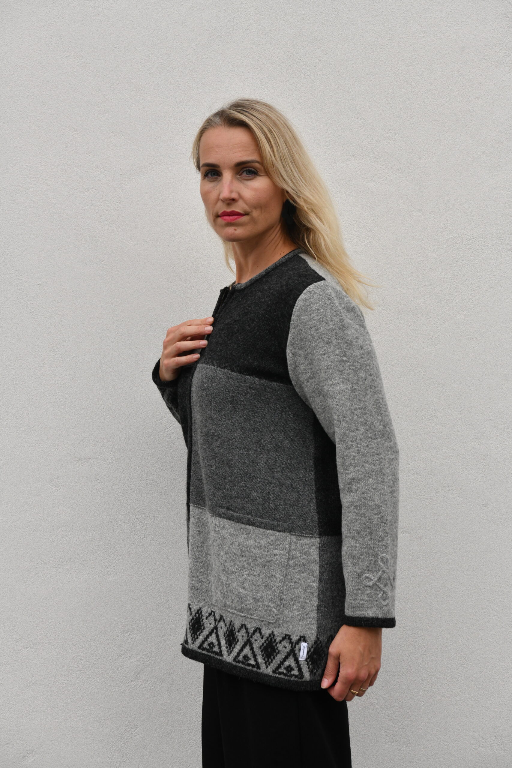 KAU_9698 The Everyday A-Line Cardigan – Mid-Length Wool Cardigan - Grey - Image 1