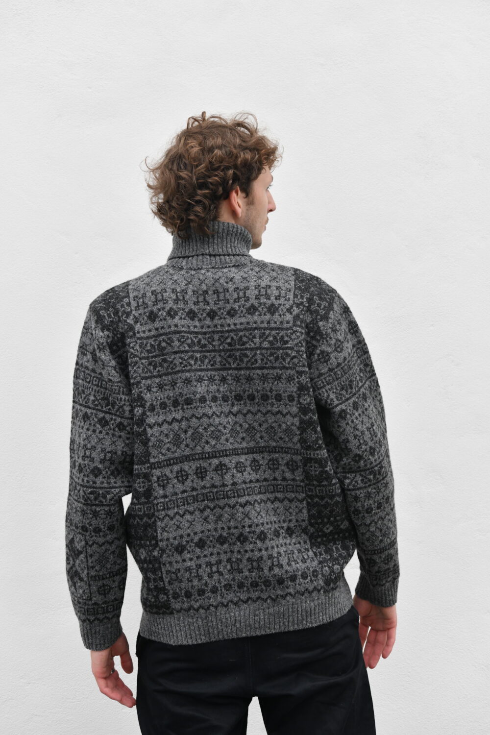 Unisex Patterned Turtleneck Sweater - Light Grey - Image 2